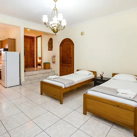 Studios Anagnostou Apartment *