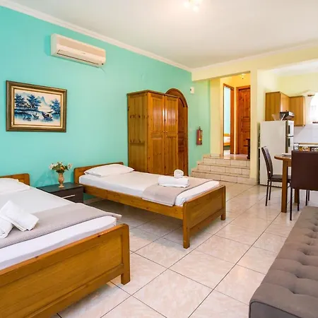 Studios Anagnostou Apartment Skala Marion