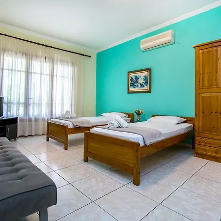 Studios Anagnostou Apartment *