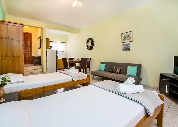 アパート Anagnostou